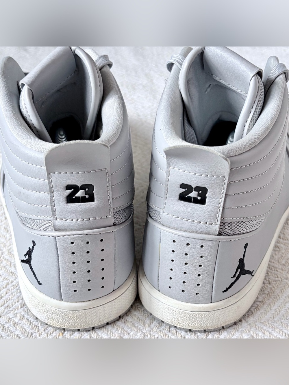 **EUC**✔️Jordan High-Top Sneakers